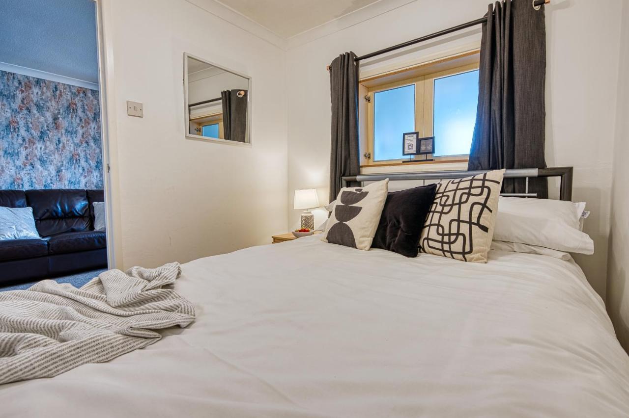 Cosy 3 Bed Apartment In Southam, Sleeps 6 Southam  Exterior foto