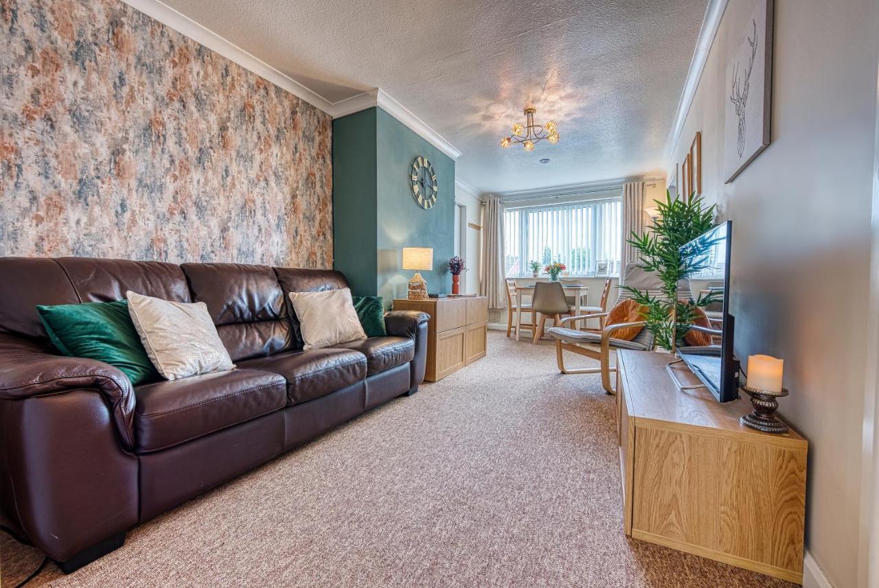 Cosy 3 Bed Apartment In Southam, Sleeps 6 Southam  Exterior foto