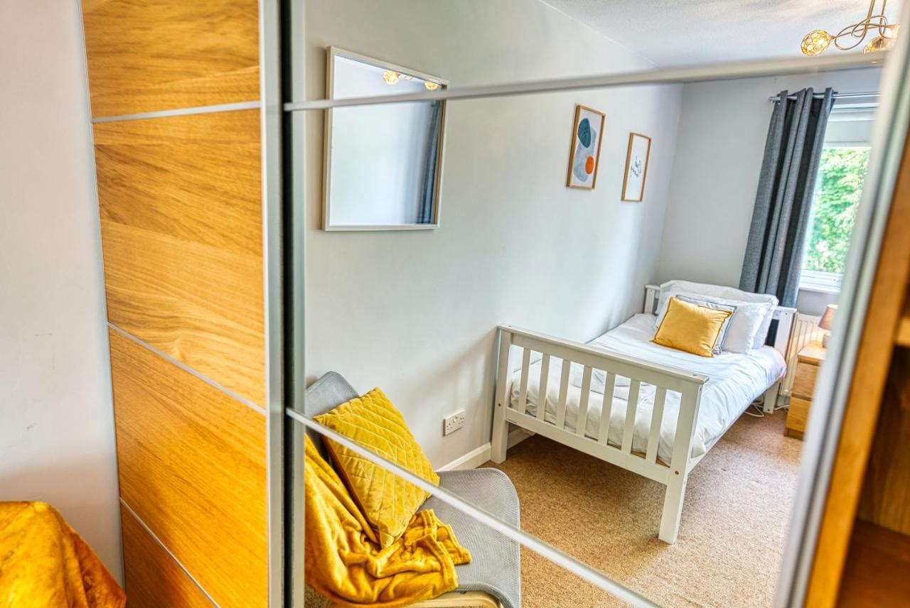 Cosy 3 Bed Apartment In Southam, Sleeps 6 Southam  Exterior foto
